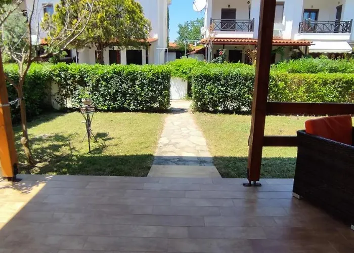 The Seaside Villa
